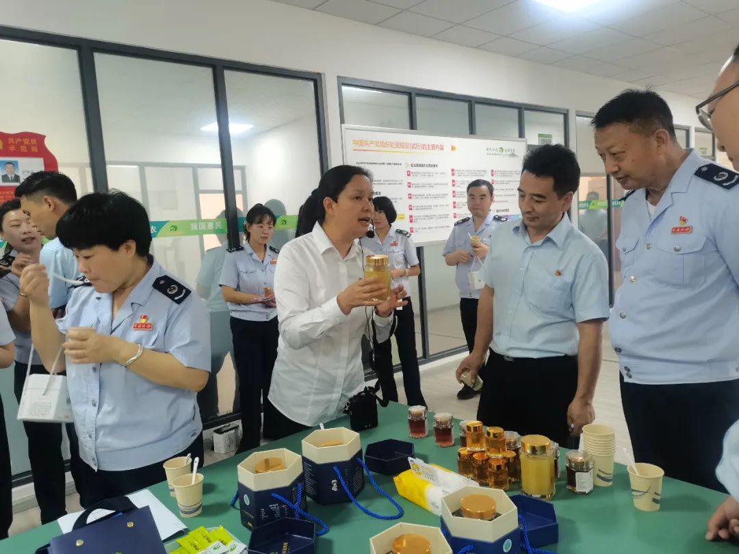 主题党日活动照片 (2).jpg